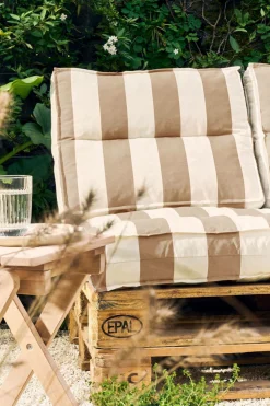 Camif Poufs, Poires Et Coussins De Sol|Poufs, Poires Et Coussins De Sol><noscript><img width=